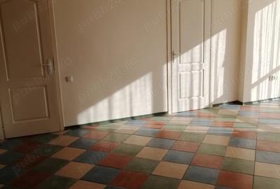 Apartament cu 3 camere decomandat în Fălticeni - 7