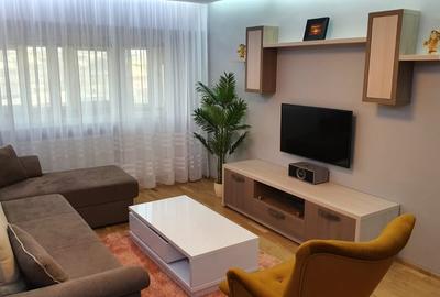Apartament cu 2 camere decomandat, mobilat în Tomis III