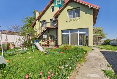 Casă individuală cu 9 camere cu Canalizare în Săcălaz - 11