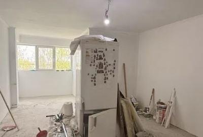 Garsonieră semidecomandată în Titan - 2