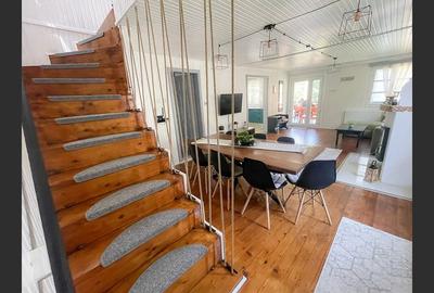 Casa la cheie /vila/pensiune Valiug,Crivaia . - 4