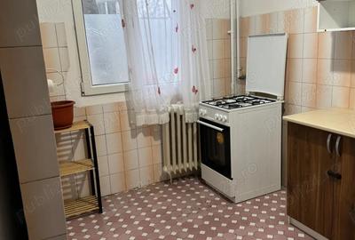 Apartament cu 2 camere decomandat în 1 Decembrie 1918