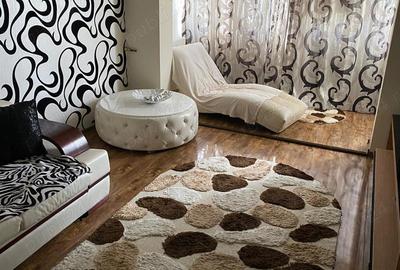 Apartament cu 3 camere decomandat în Km 4 - 3