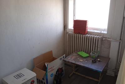Apartament cu 3 camere semidecomandat în P-ța Unirii - 13