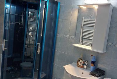 Apartament cu 2 camere decomandat în Traian - 1