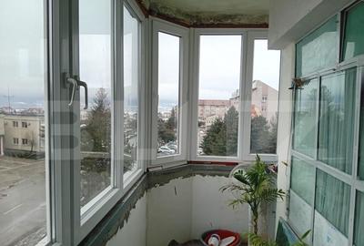 Apartament cu 3 camere decomandat în Central - 6