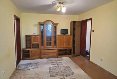 Inchiriez apartament 2 camere - 1