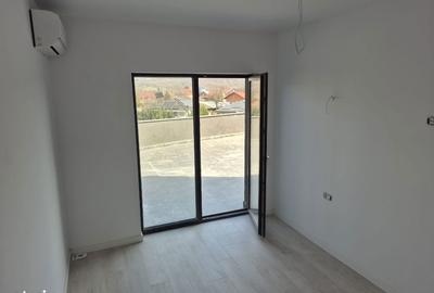 Apartament cu 3 camere în Ostroveni - 4