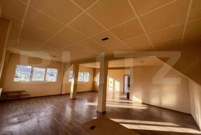 Casă cu 11 camere cu Teren 1342 Mp în Central - 12