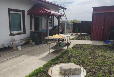 Casă cu 2 camere cu Teren 1100 Mp în Mihai Eminescu - 4