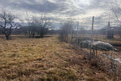 Teren Construcții intravilan de 1400 mp, în Sânpetru - 1