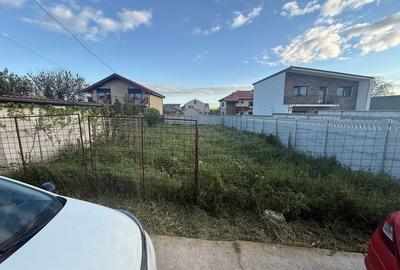 Teren de 300 mp, în Valu lui Traian - 4