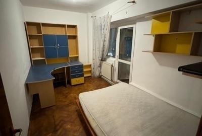 3 Camere Decomandat 80mp Etaj Intermediar zona Nicolina Belvedere - 5