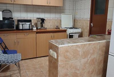 Casă cu 3 camere cu Teren 60 Mp în Constructorilor - 3