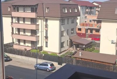 Garsonieră decomandată, mobilată în Sânpetru