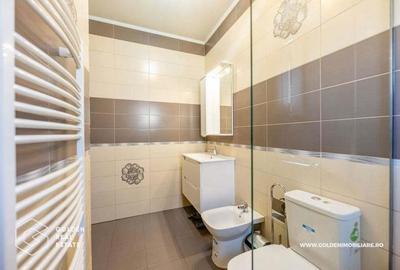 Casă cu 6 camere cu Garaj în Livada - 2