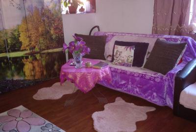 Apartament cu 3 camere în Berceni