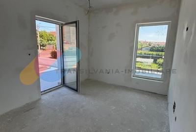 Casa individuala cu 4 camere, 126 Mp, zona intrare Chinteni - 9