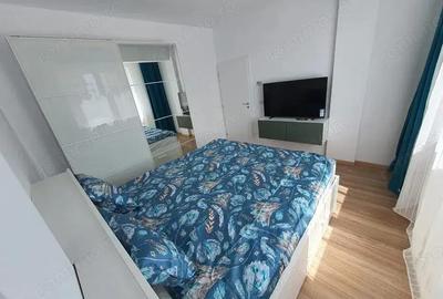 Apartament cu 3 camere în Girocului