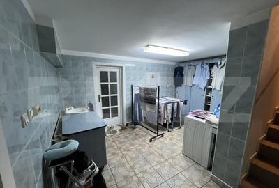 Casa de vanzare, pretabil pentru pensiune/azil, 7 camere, 42 - 9