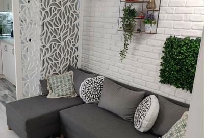 Apartament cu 2 camere decomandat în Central - 9