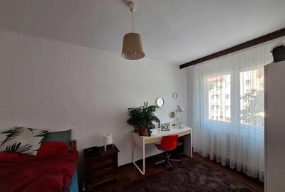 Apartament 2 camere, semidecomandat - zona Gemenii. - 3