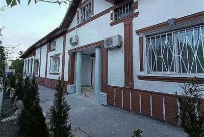 Casă cu 6 camere cu Teren 1082 Mp în Dragomirești-Deal