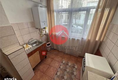 Apartament cu 2 camere decomandat în Vest - 3