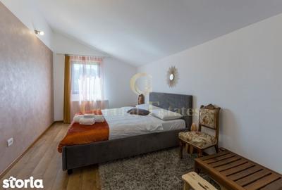 Casă cu 4 camere cu Teren 4160 Mp în Moieciu - 12