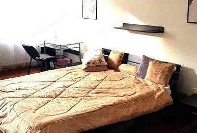 Apartament cu 4 camere decomandat în Central - 2