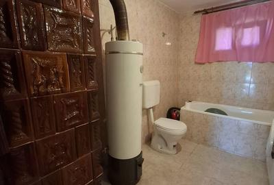 Casă cu 4 camere cu Teren 864 Mp în Central - 12