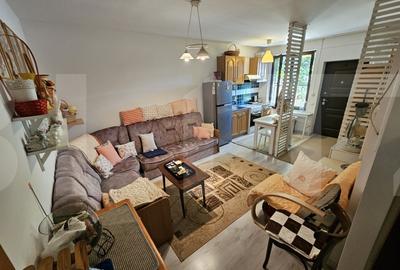 Apartament in vila, 47 mp, curte proprie de 37 mp - Cartier 23 August, Sector 3 - 1