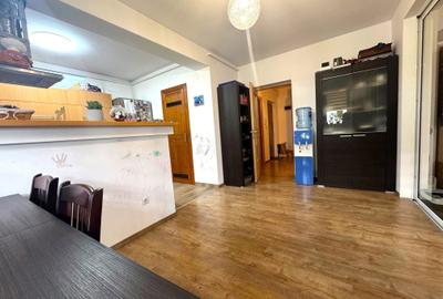 Apartament cu 3 camere decomandat în Central - 4