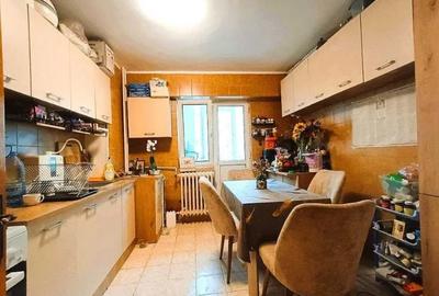 Decebal, ,Metrou Muncii Etaj 1/6 - 3