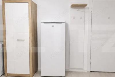 Apartament cu 2 camere decomandat în Calea Moldovei