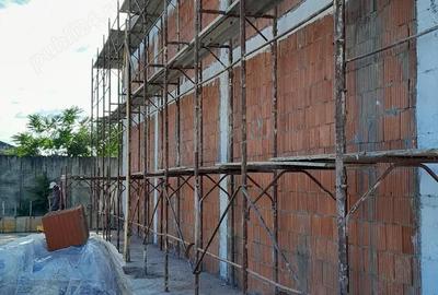 Casă cu Teren 555 Mp în Amați - 5