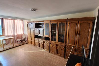 Apartament cu 2 camere decomandat în Nufărul - 8