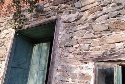 Casă cu 3 camere în Brusturi - 5