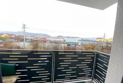 Apartament cu 4 camere etaj 1, 3 dormitoare, 3 balcoane, - 2