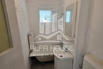 Garsonieră decomandată în Central - 5