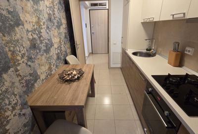 Apartament cu 2 camere semidecomandat, mobilat în Băneasa - 1