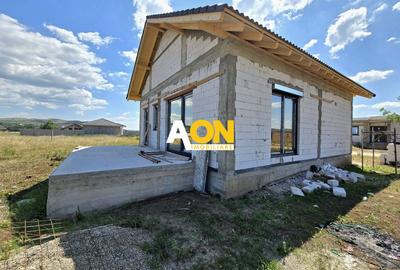 Casă individuală cu 3 camere cu Canalizare în Micești - 5