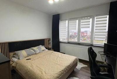 Apartament cu 3 camere decomandat în Central - 1