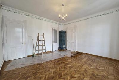 Apartament cu 4 camere decomandat în Centrul Istoric - 9