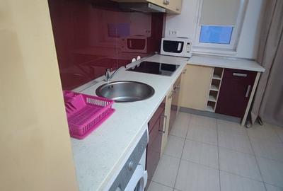 Inchiriere Apartament 2 camere spatios pe malul marii - 15