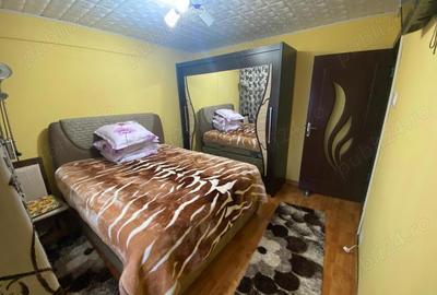 Apartament cu 2 camere decomandat în Motru - 6