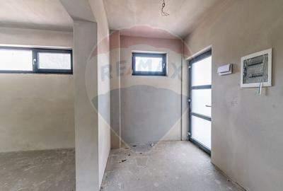 Casă cu 4 camere cu Canalizare în Pârneava - 12