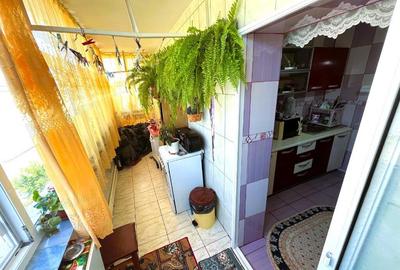 Apartament 3 camere --etajul 2 - E3 - 75mp - 4