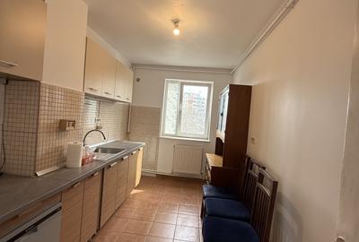 Apartament cu 2 camere semidecomandat în Tomis III - 12