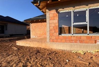 De  vanzare  casa individuala in loc.Suceagu, la 15km de Cluj-Napoca - 1